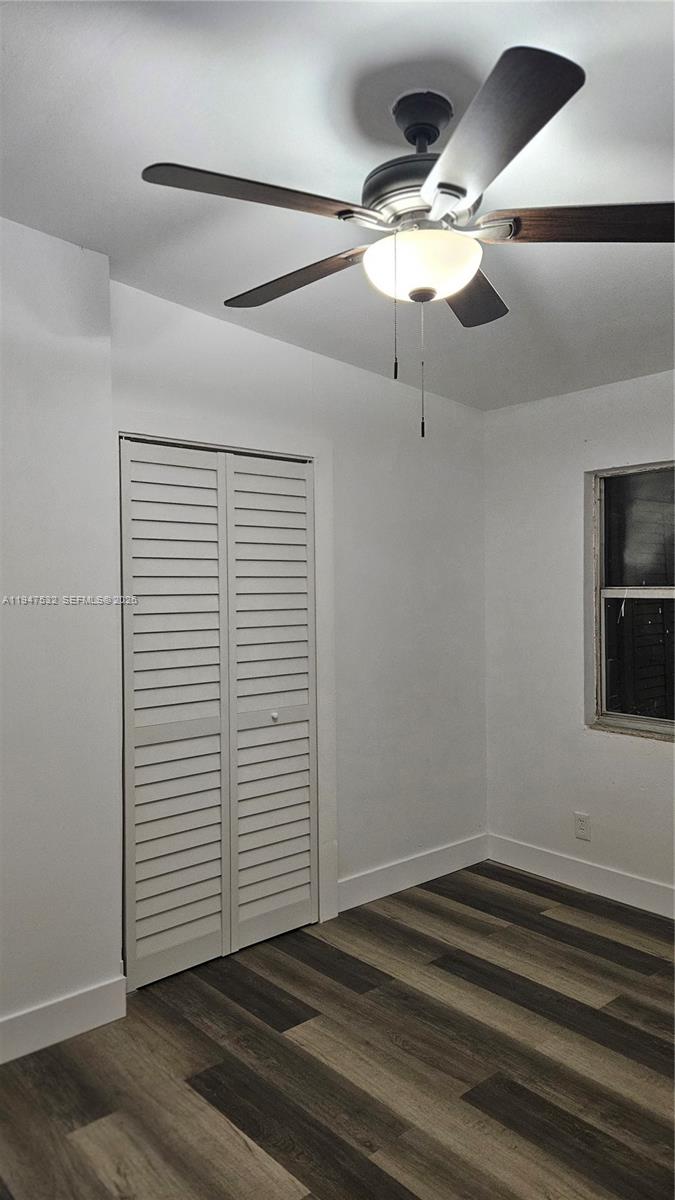 LAUDERDALE MANOR - Residential