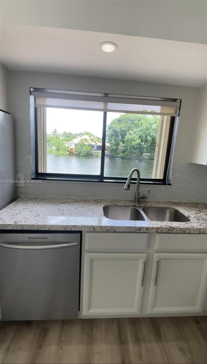 WIMBLEDON AT JACARANDA CO - Residential Lease