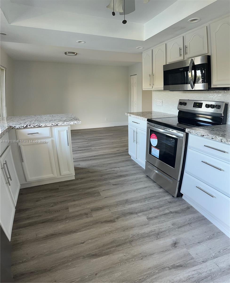 242 Wimbledon Lake Dr 242