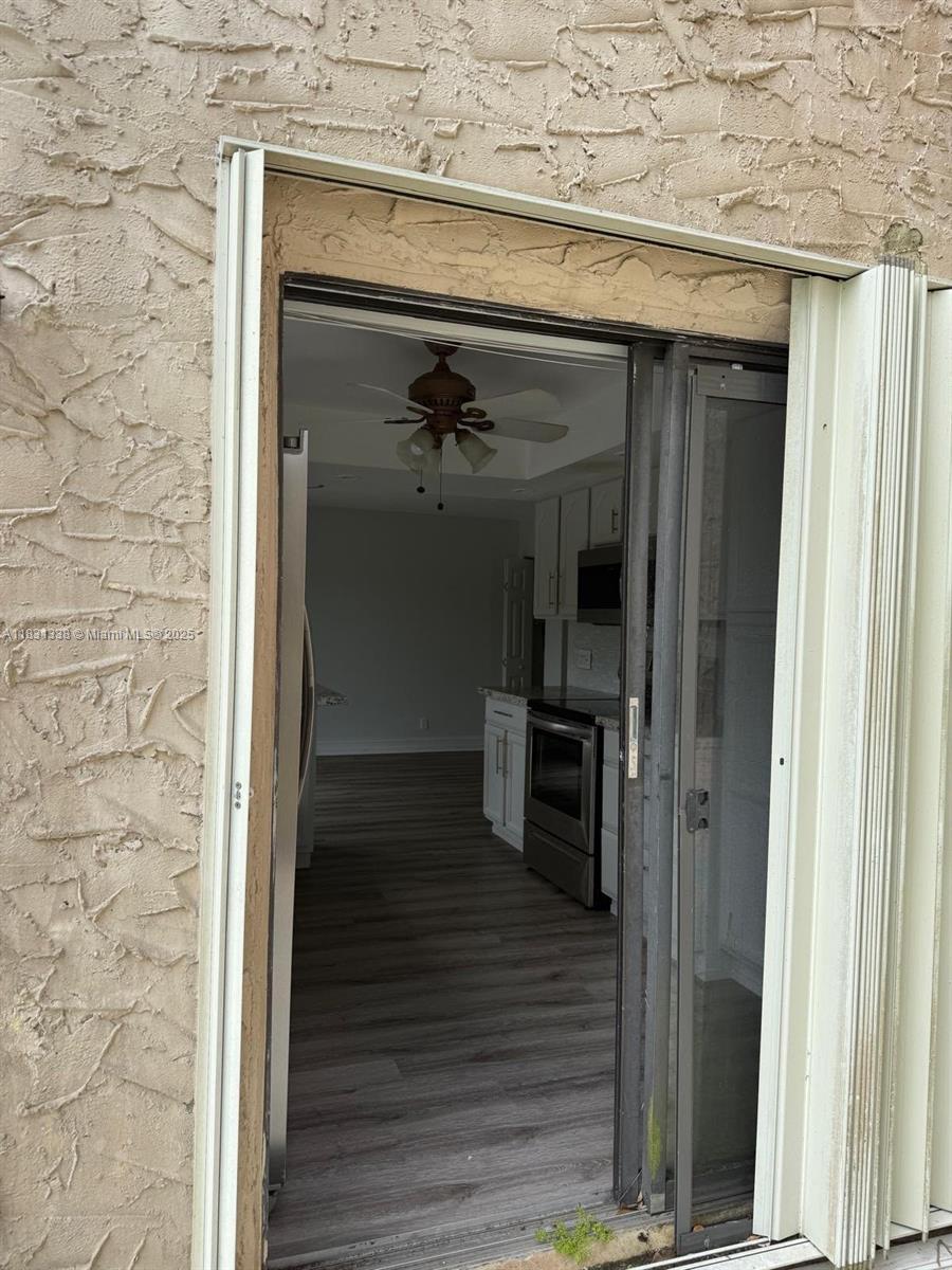 WIMBLEDON AT JACARANDA CO - Residential Lease