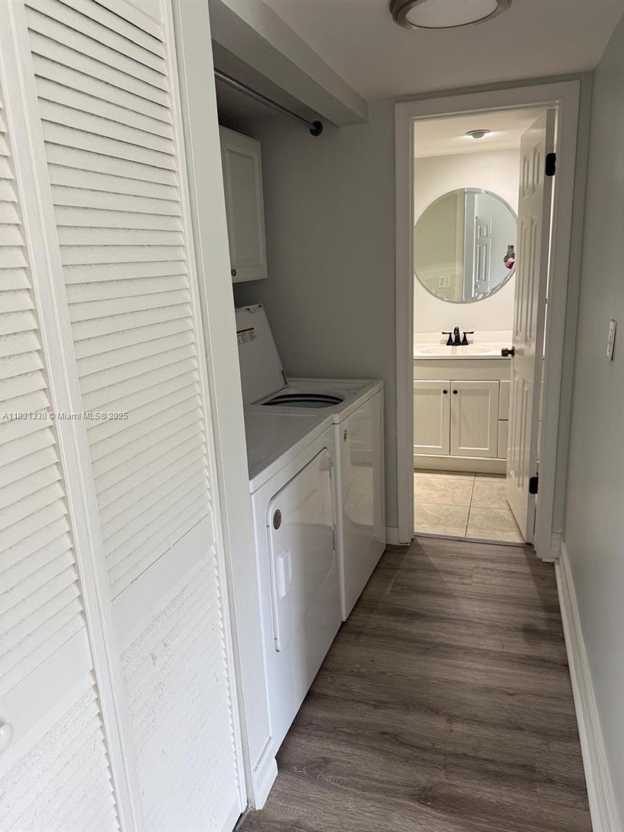 WIMBLEDON AT JACARANDA CO - Residential Lease