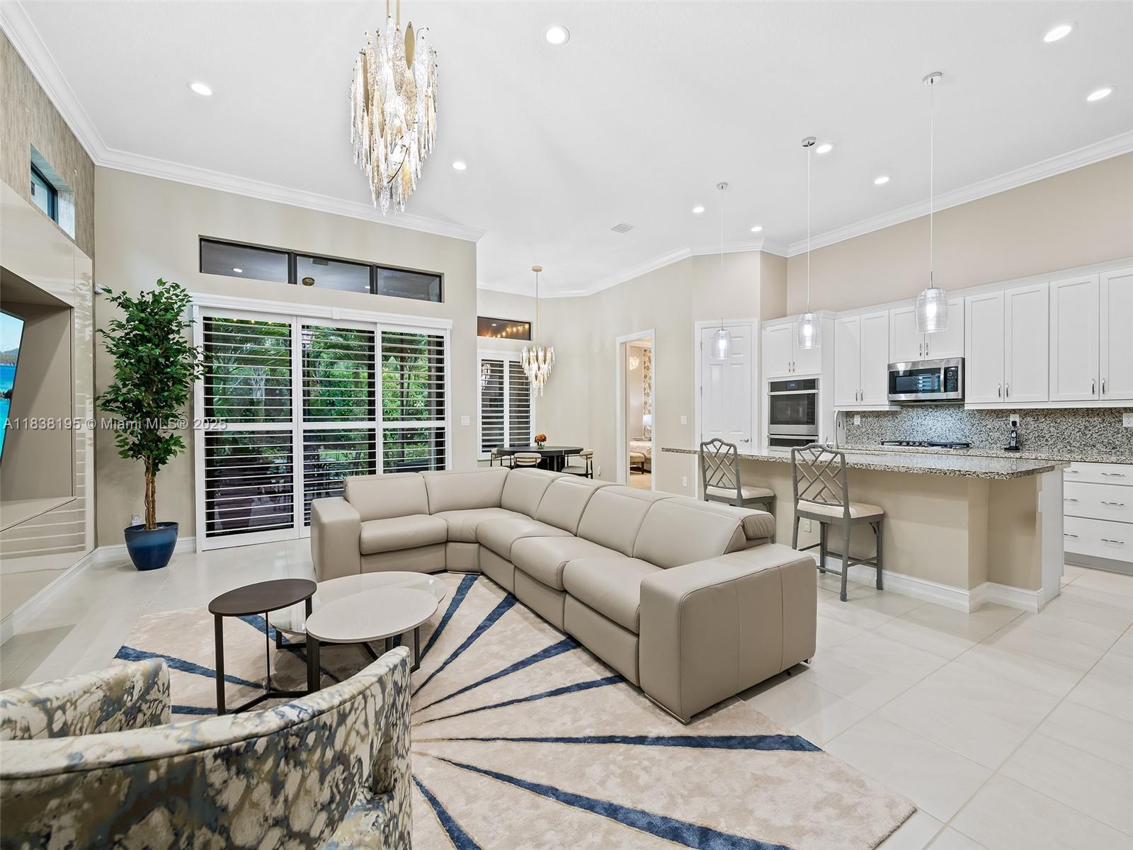 PARKLAND ROYALE - Residential