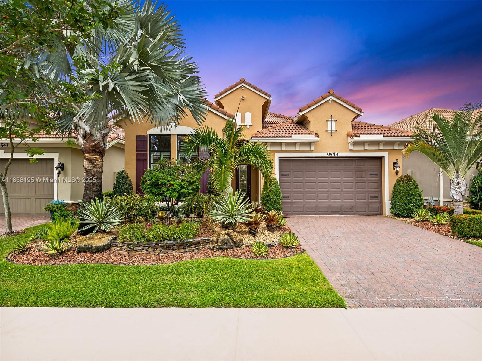 9549 W Kalmar Circle