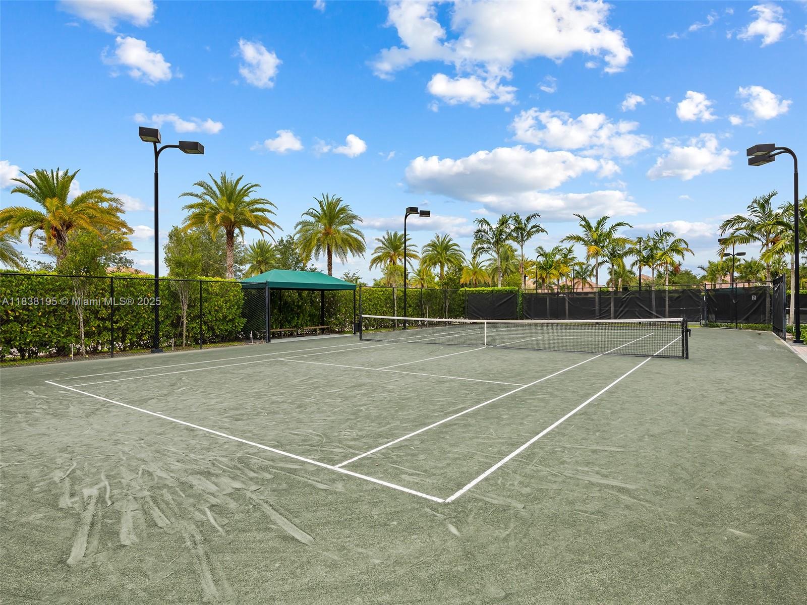 PARKLAND ROYALE - Residential