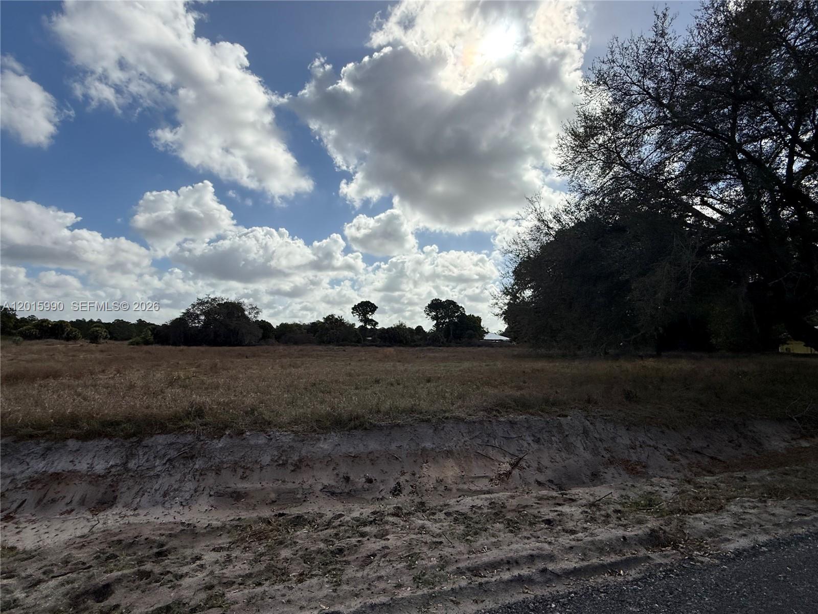 MONTURA RANCH ESTATES - Land
