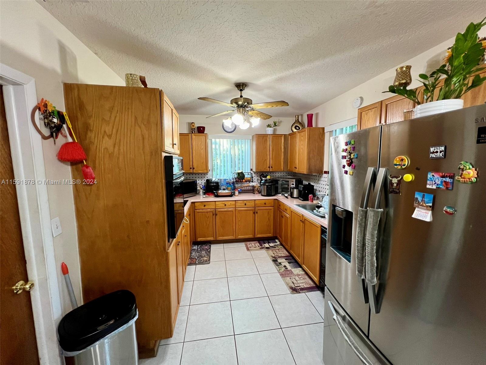 MOWRY DRIVE ESTATES - Residential