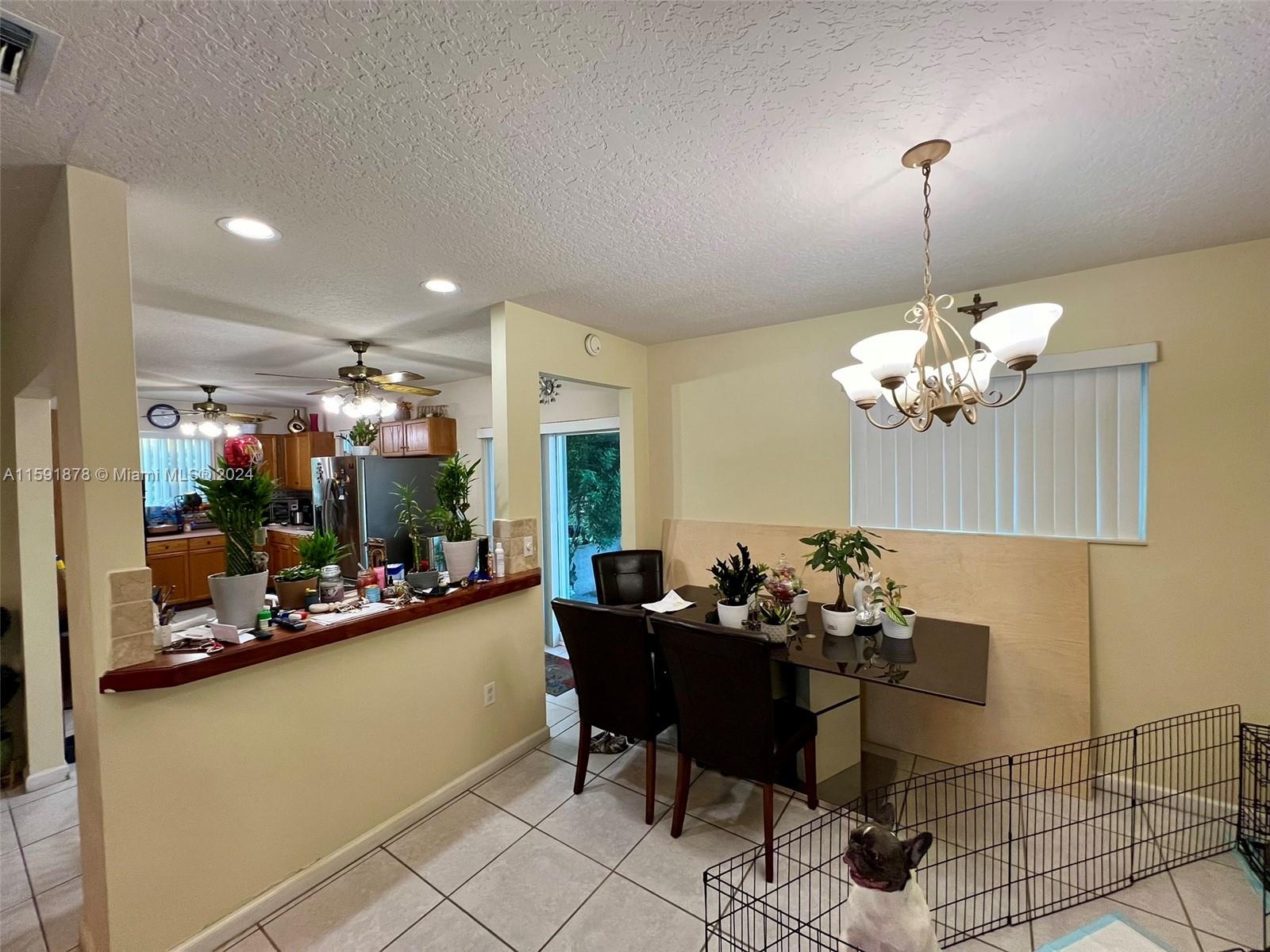 MOWRY DRIVE ESTATES - Residential