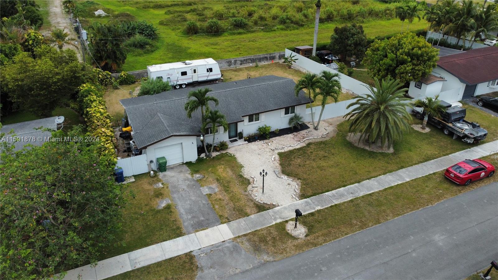 MOWRY DRIVE ESTATES - Residential