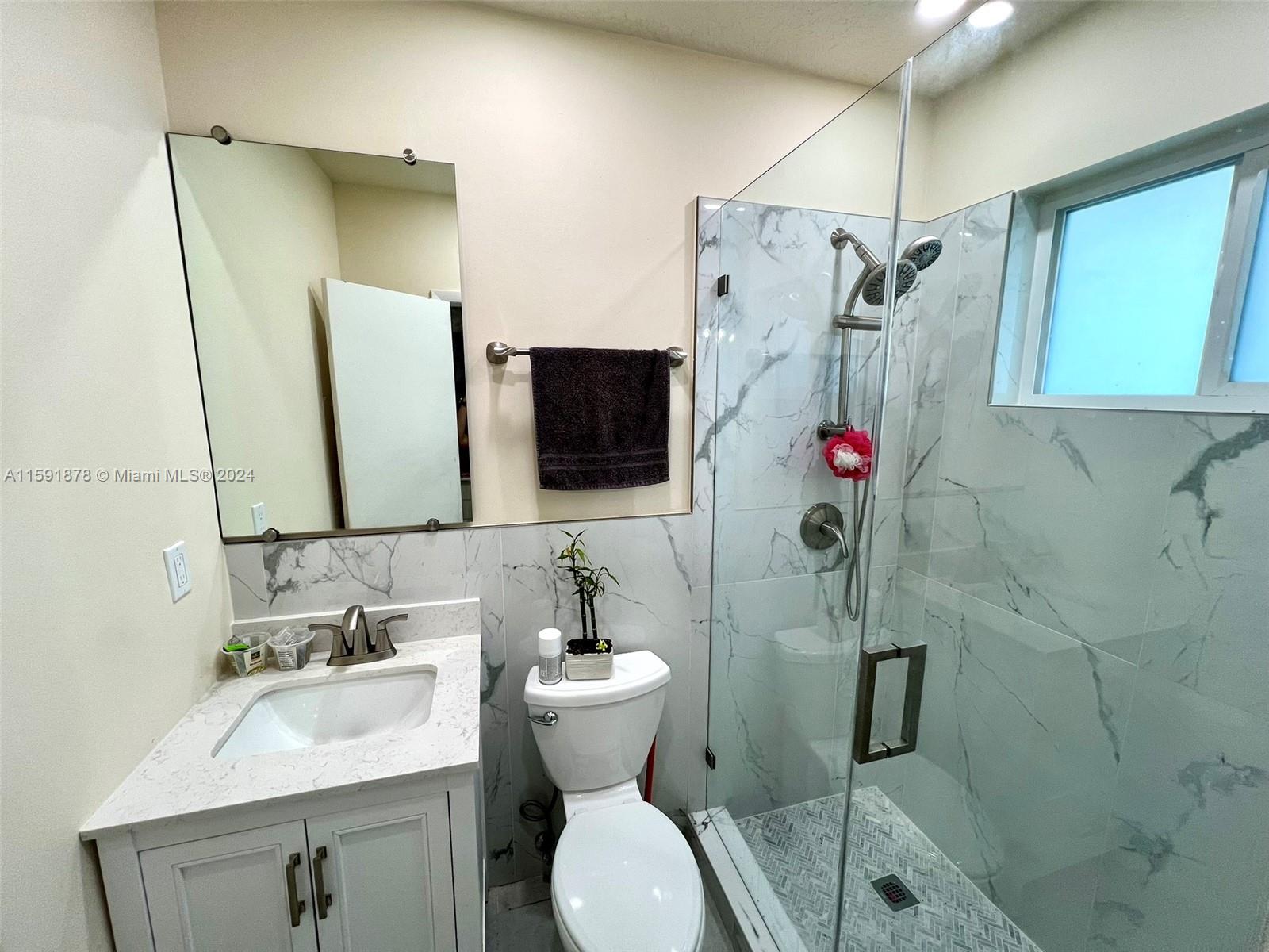 MOWRY DRIVE ESTATES - Residential