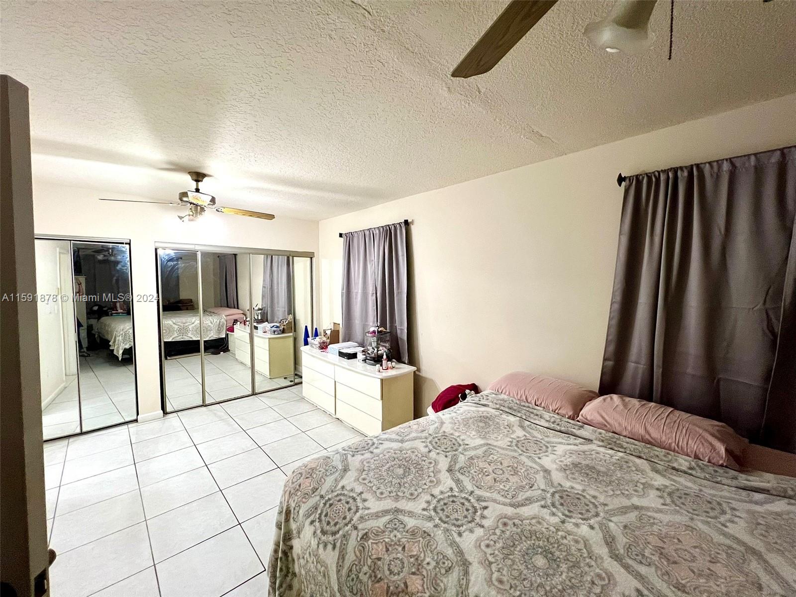 MOWRY DRIVE ESTATES - Residential