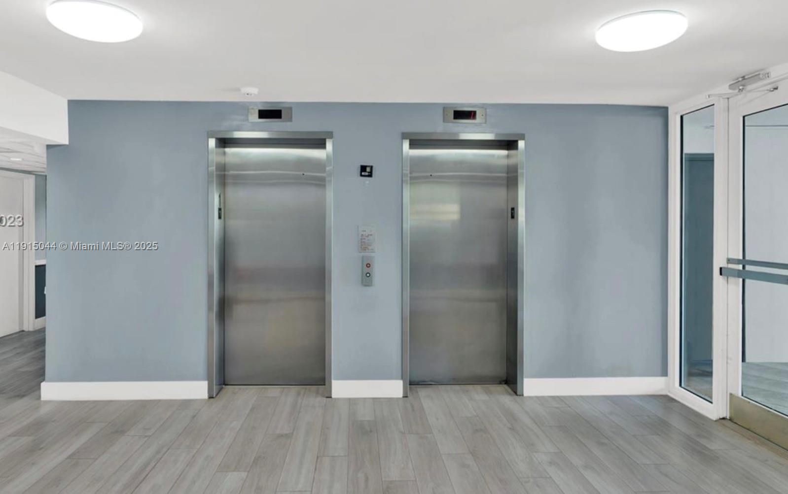 SUMMIT TOWER I OF DADELAN - Residential