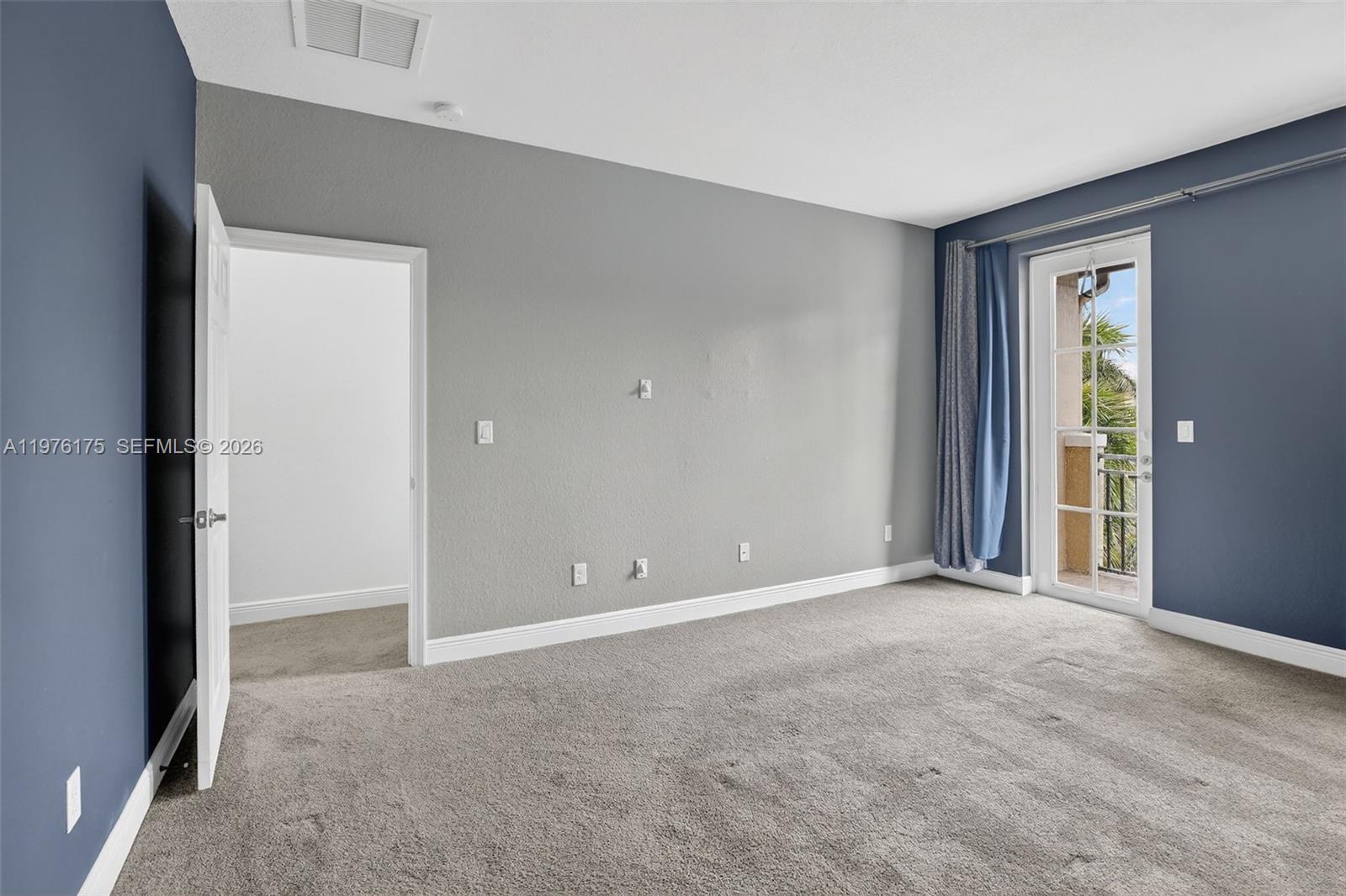 COBBLESTONE II - Residential Lease