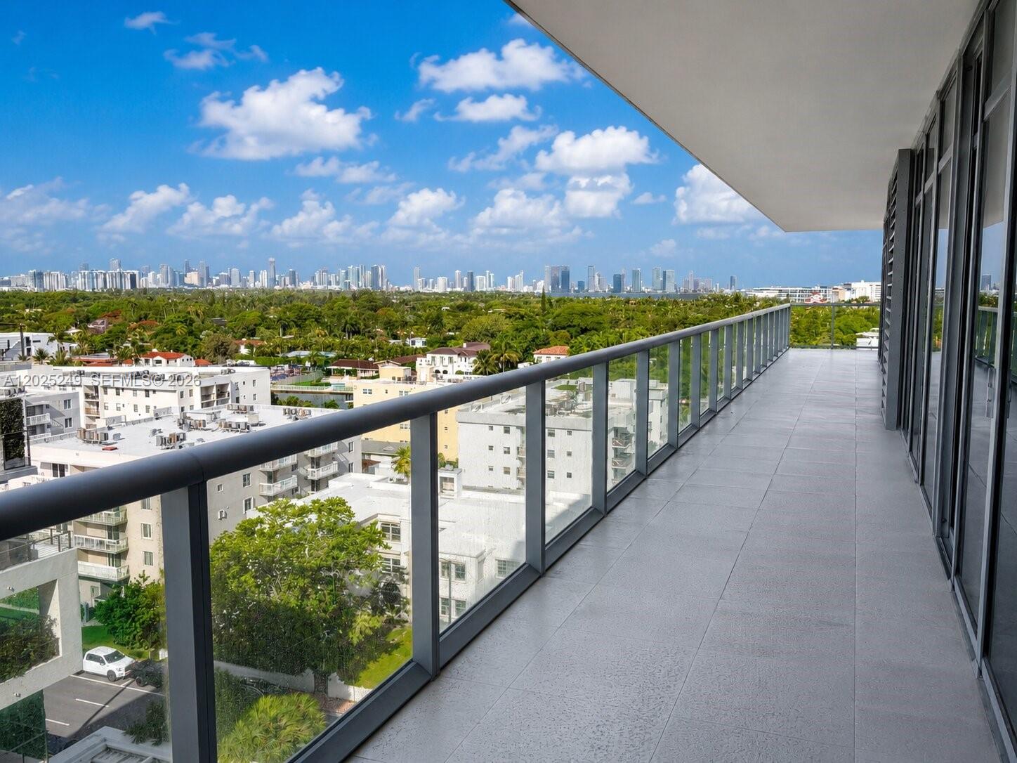 THE CARIBBEAN CONDO - Residential