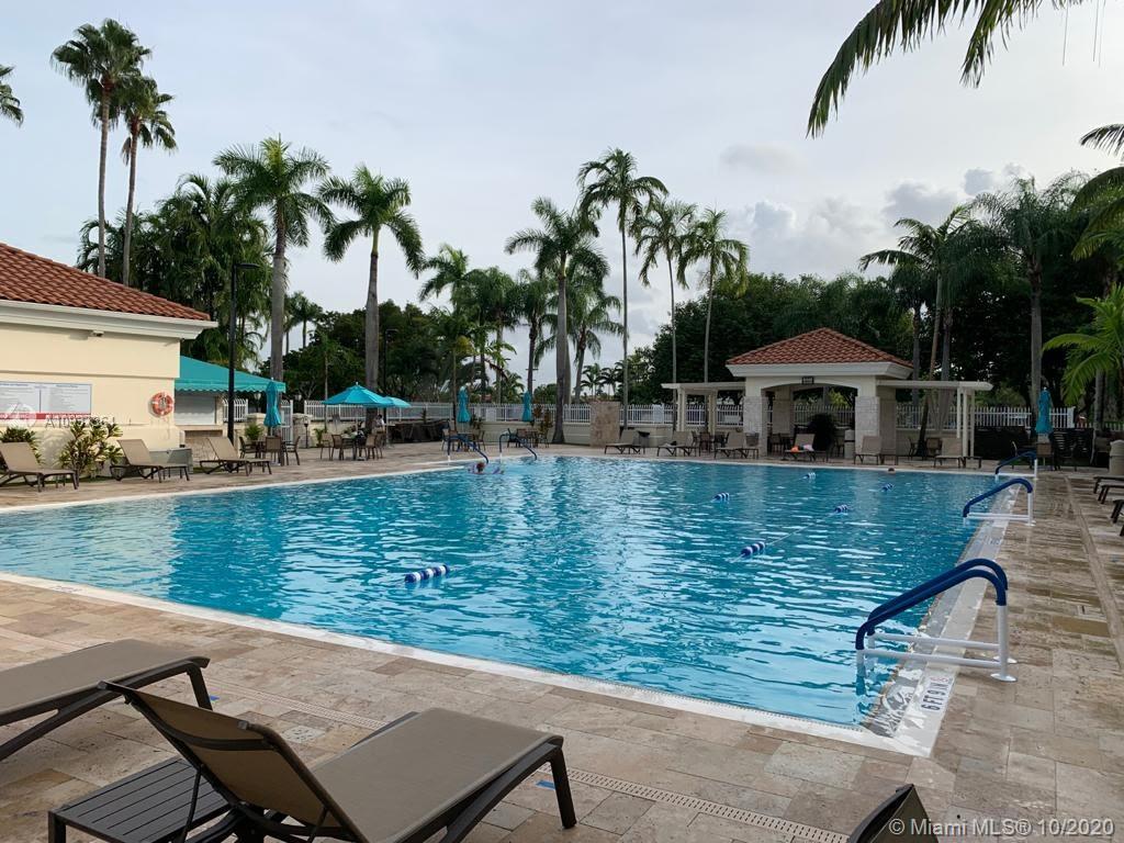 DORAL GREENS - Residential Lease