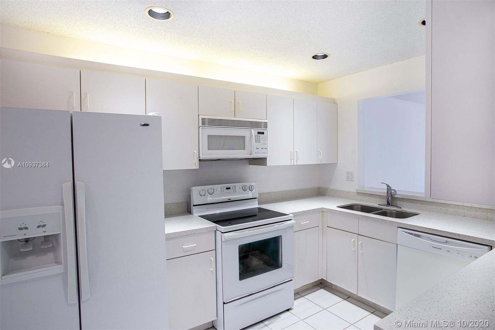 DORAL GREENS - Residential Lease