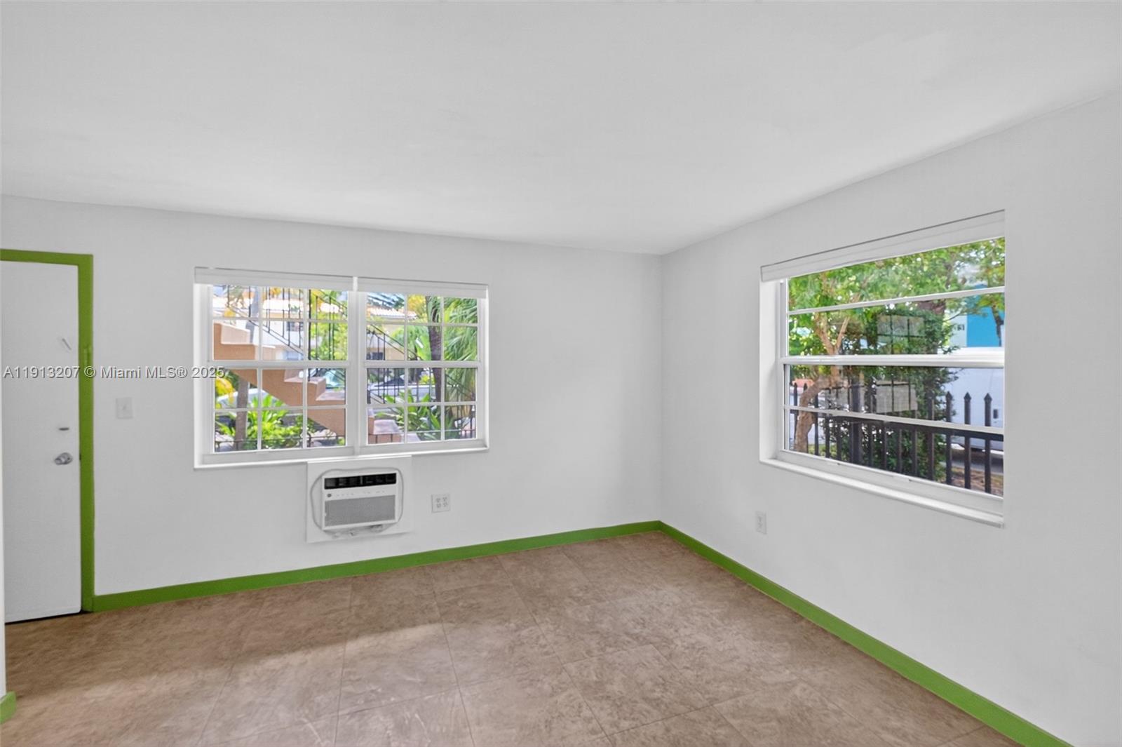 BEACH MANOR CONDO - Residential Lease