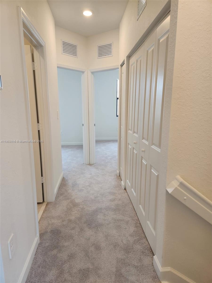 SIENA RESERVE - Residential Lease