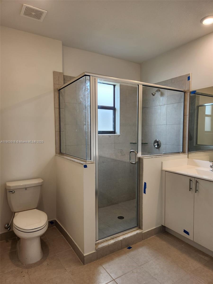 SIENA RESERVE - Residential Lease