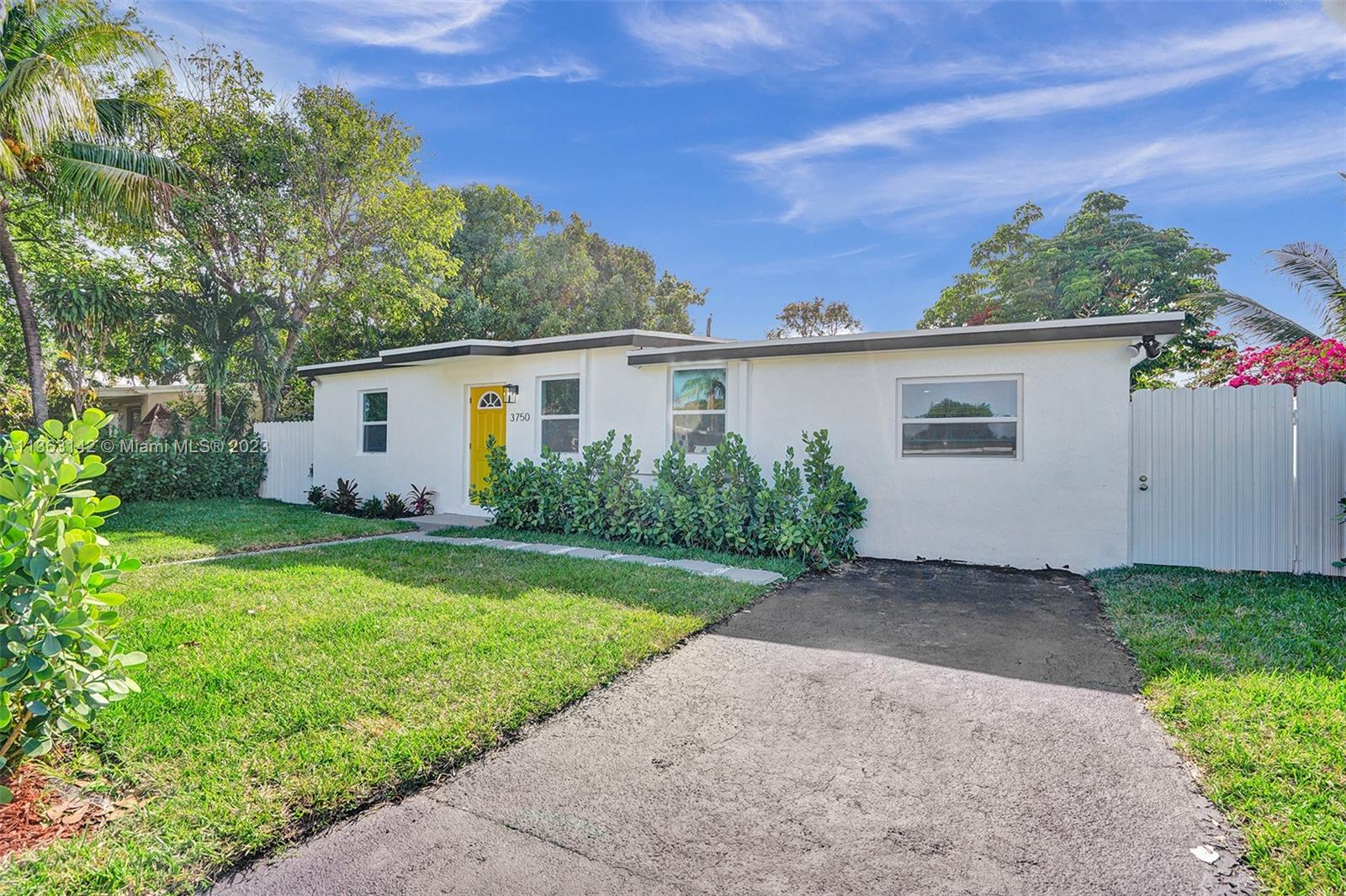 LAKE FOREST SEC ONE - Residential