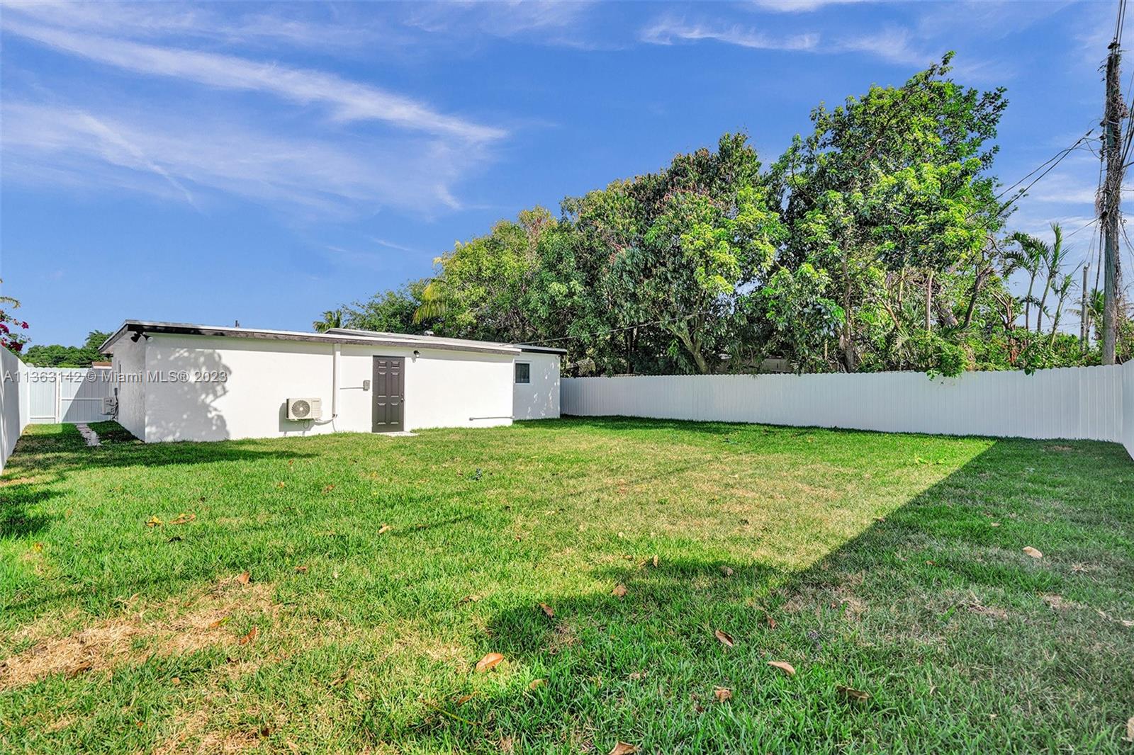 LAKE FOREST SEC ONE - Residential