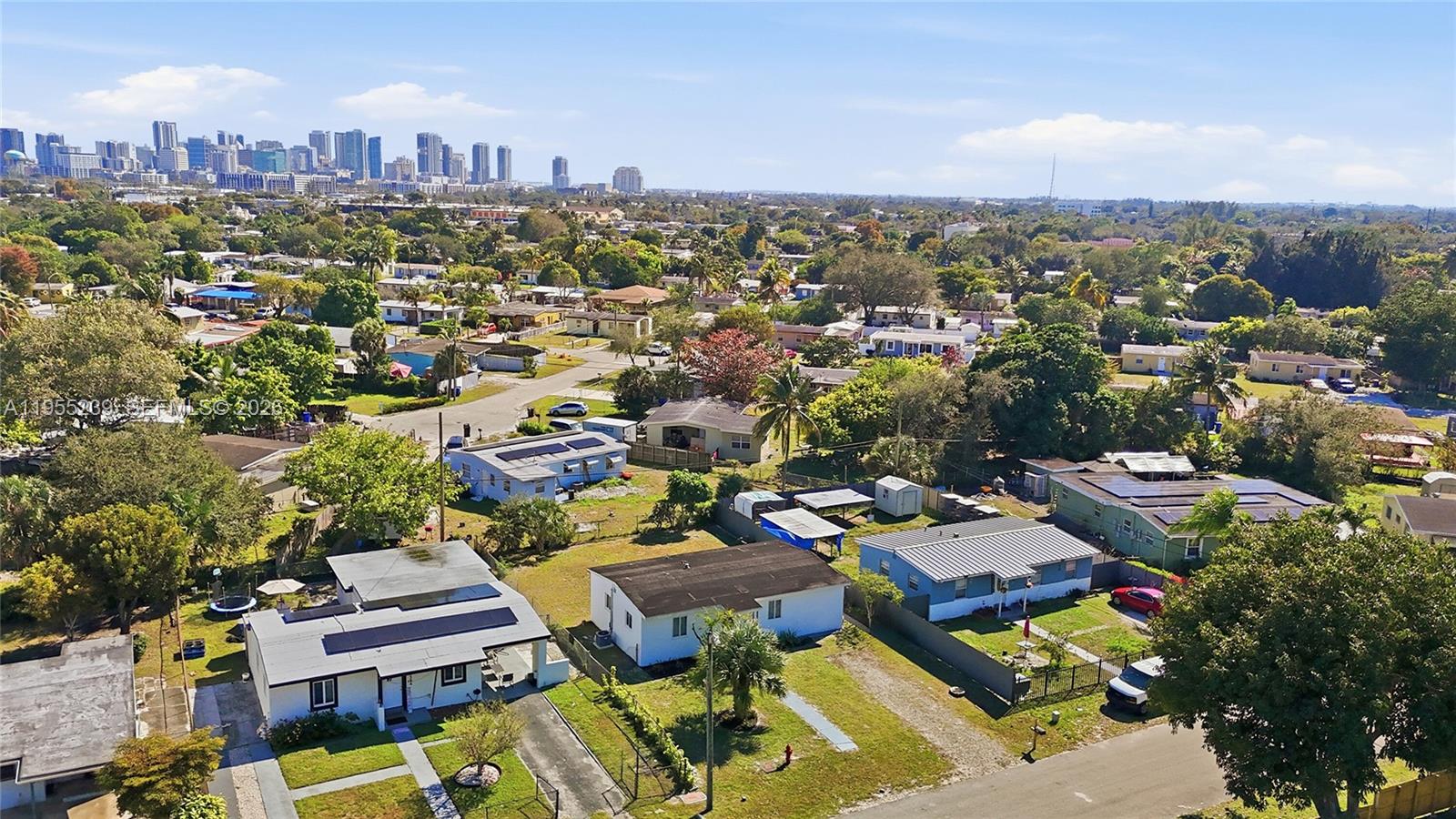 LAUDERDALE MANORS ADD REV - Residential