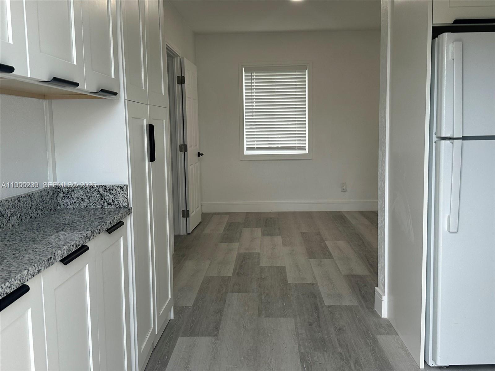 LAUDERDALE MANORS ADD REV - Residential