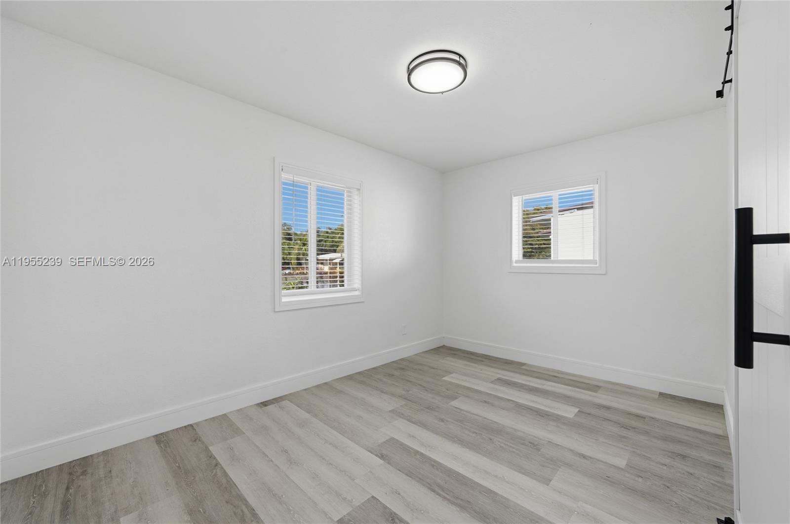 LAUDERDALE MANORS ADD REV - Residential