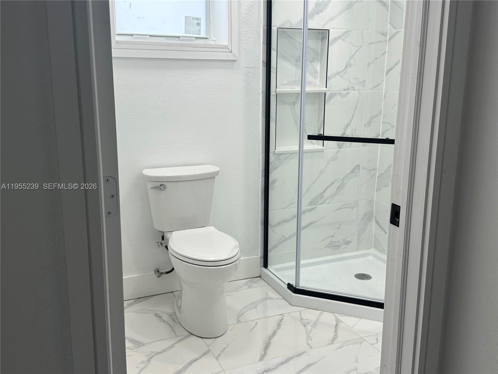 LAUDERDALE MANORS ADD REV - Residential