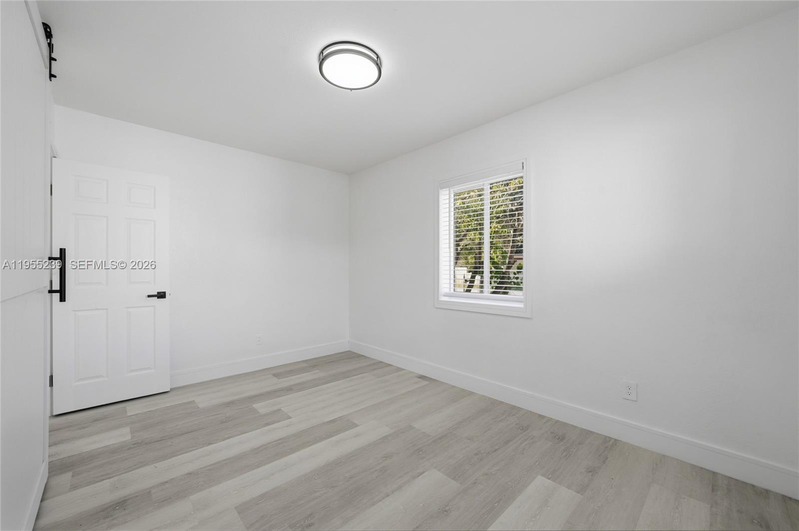 LAUDERDALE MANORS ADD REV - Residential