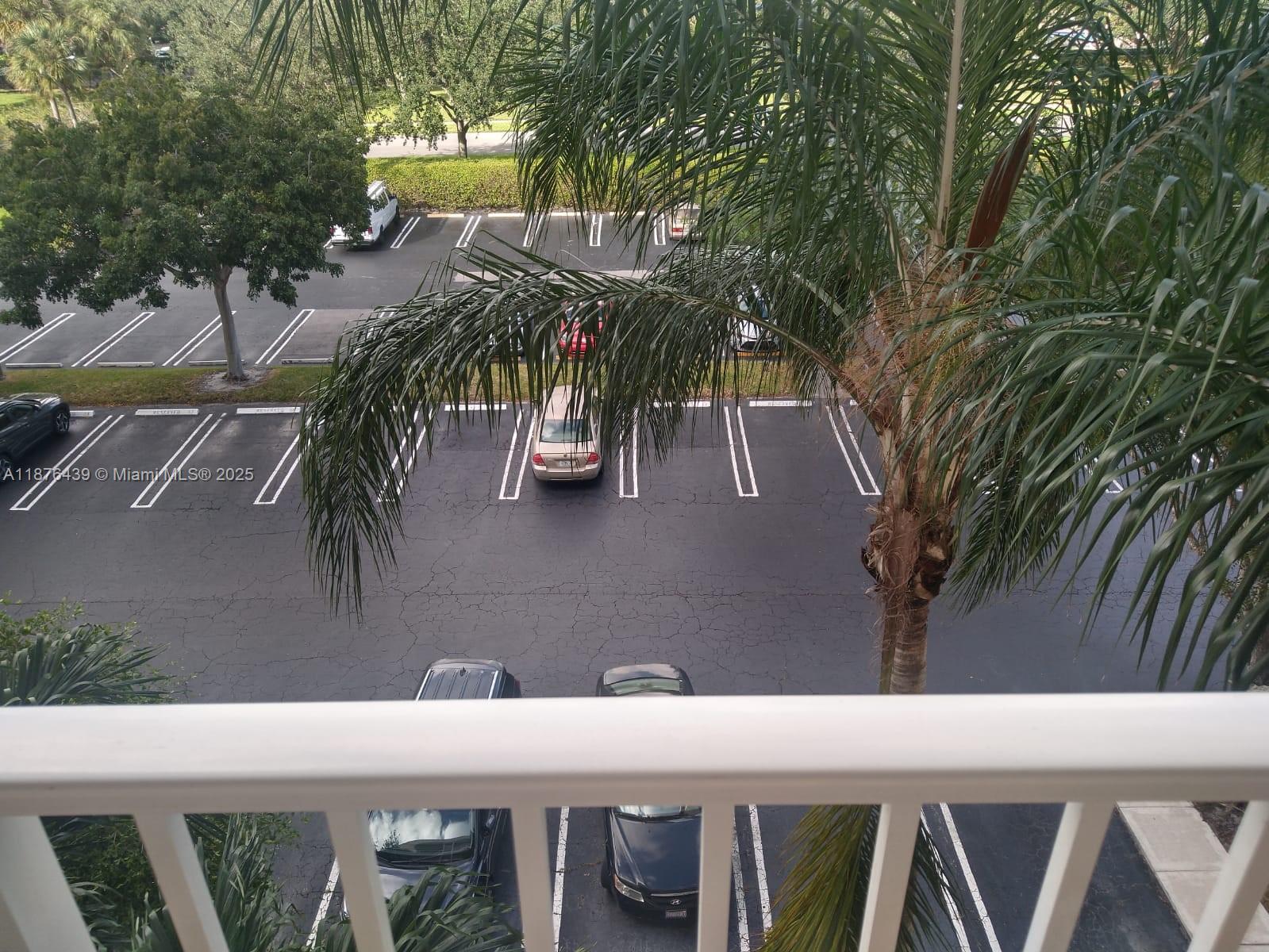 NO 112 PALM-AIRE COUNTRY - Residential Lease