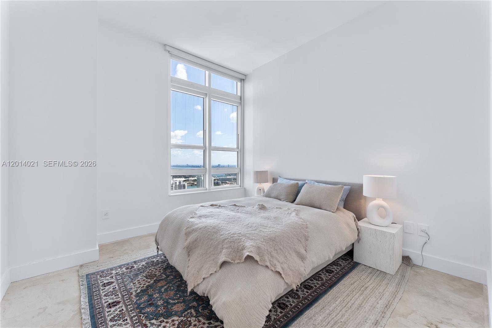 THE PLAZA 851 BRICKELL CO - Residential Lease