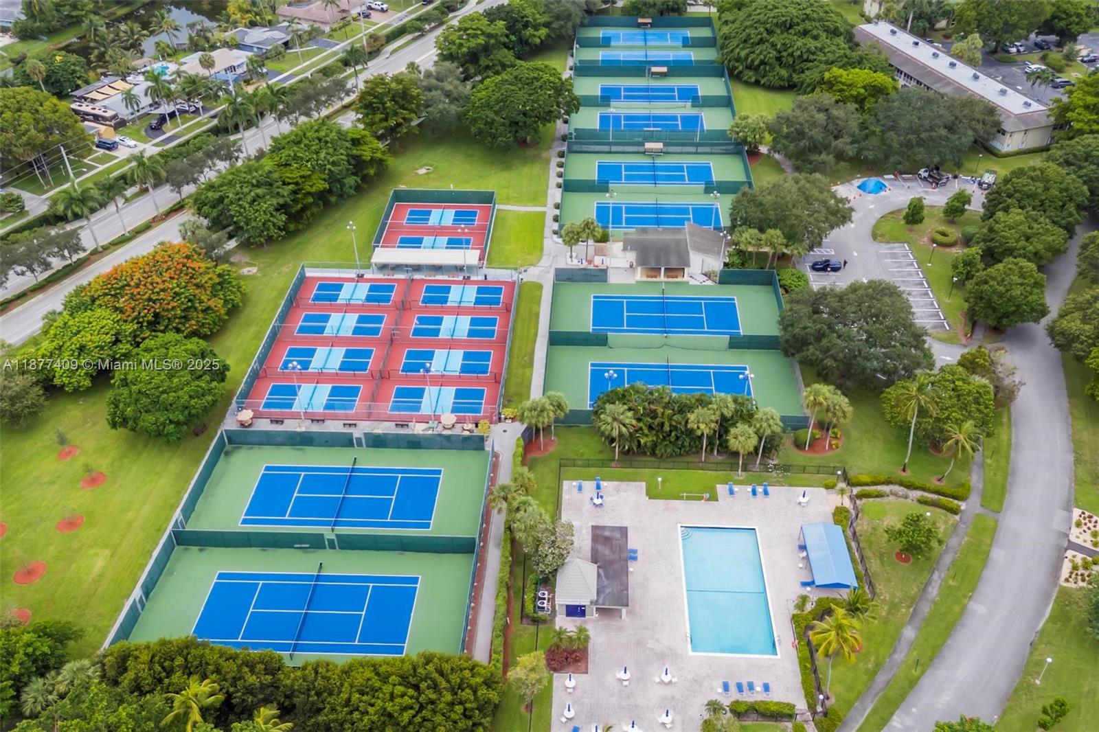 ANTIGUA VILLAGE II A COND - Residential Lease