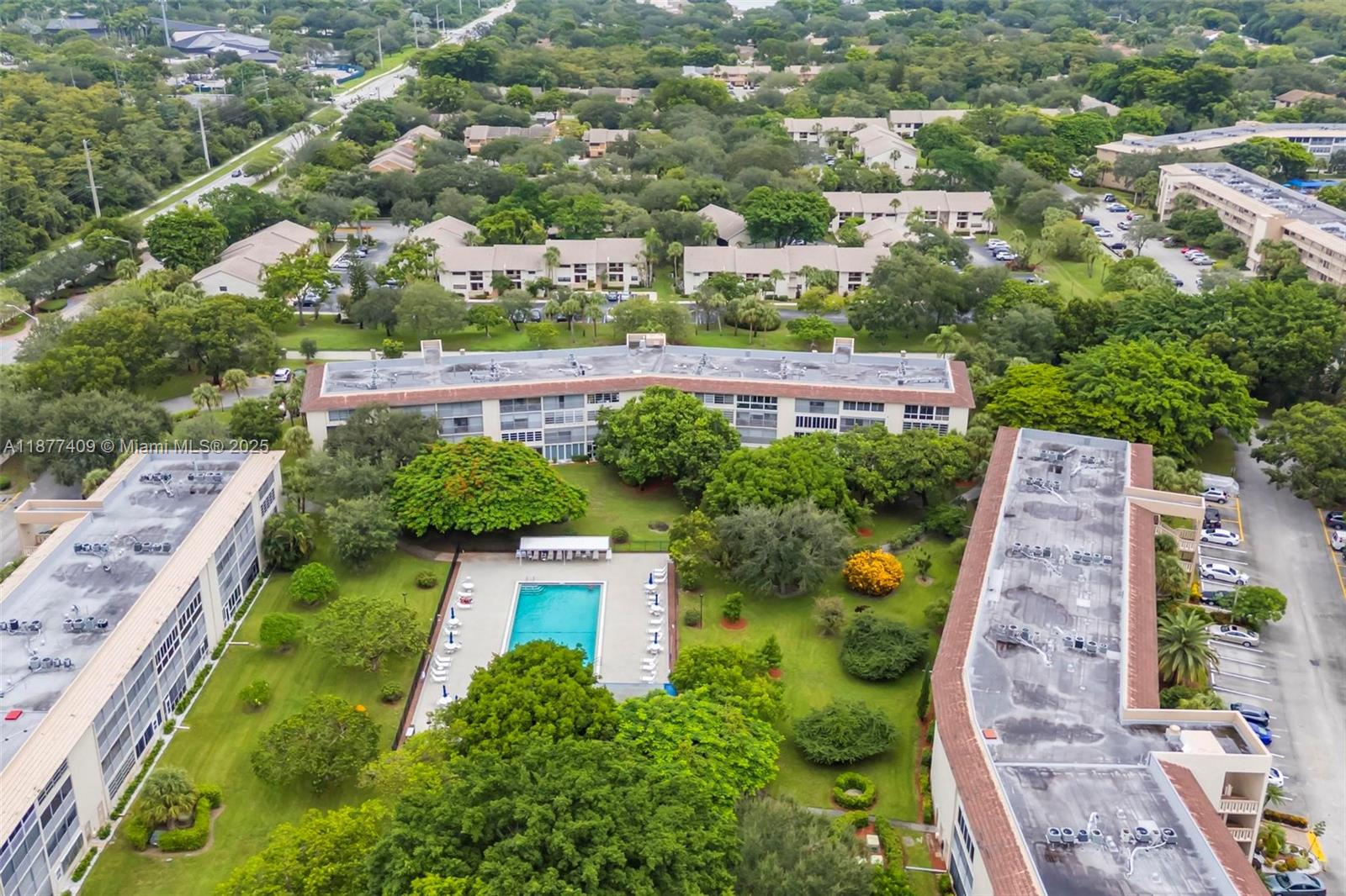 ANTIGUA VILLAGE II A COND - Residential Lease
