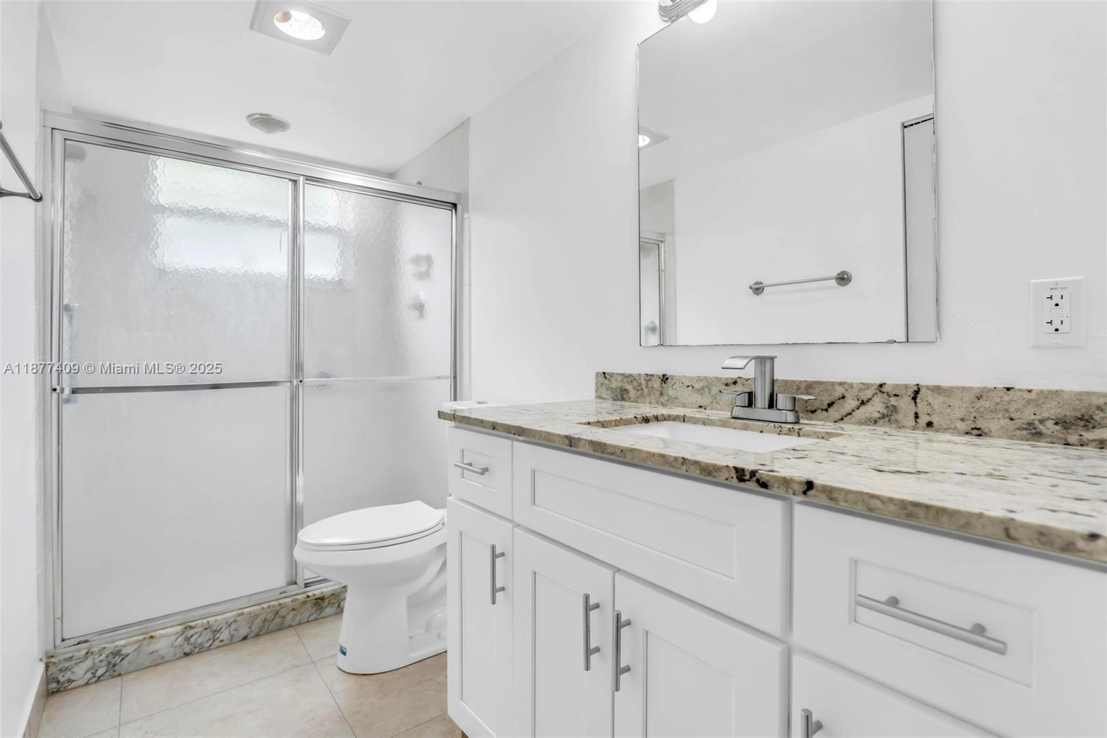 ANTIGUA VILLAGE II A COND - Residential Lease