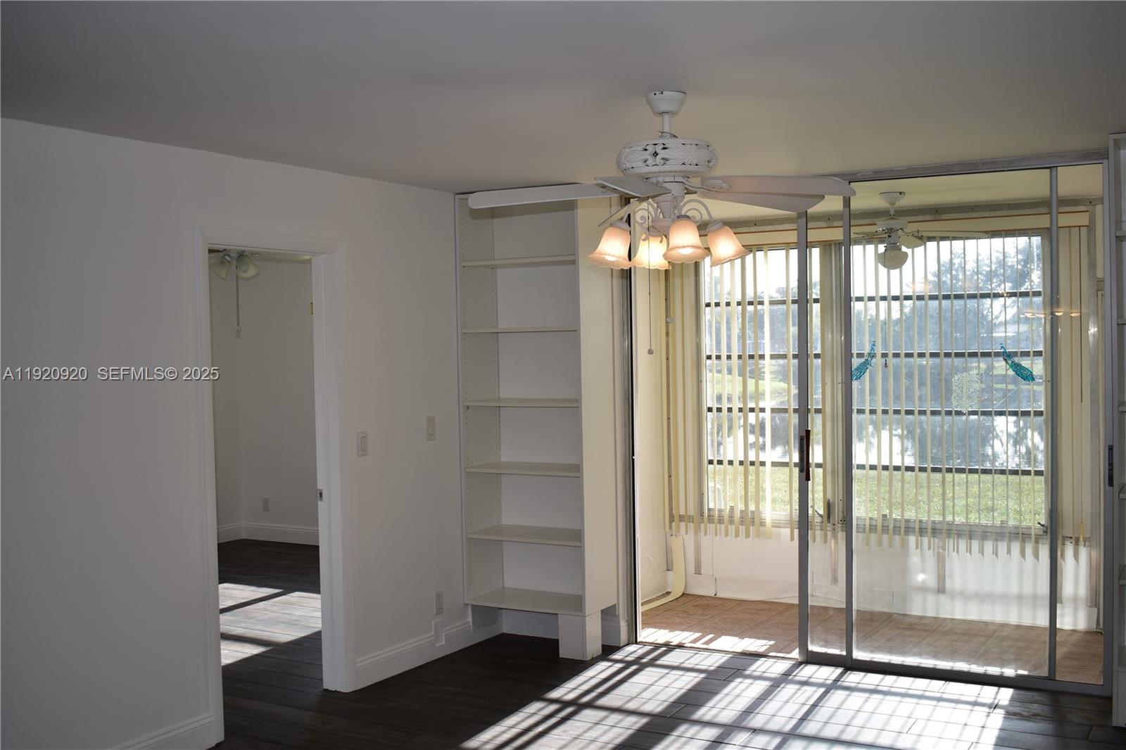 SUNRISE LAKES 105 CONDO - Residential