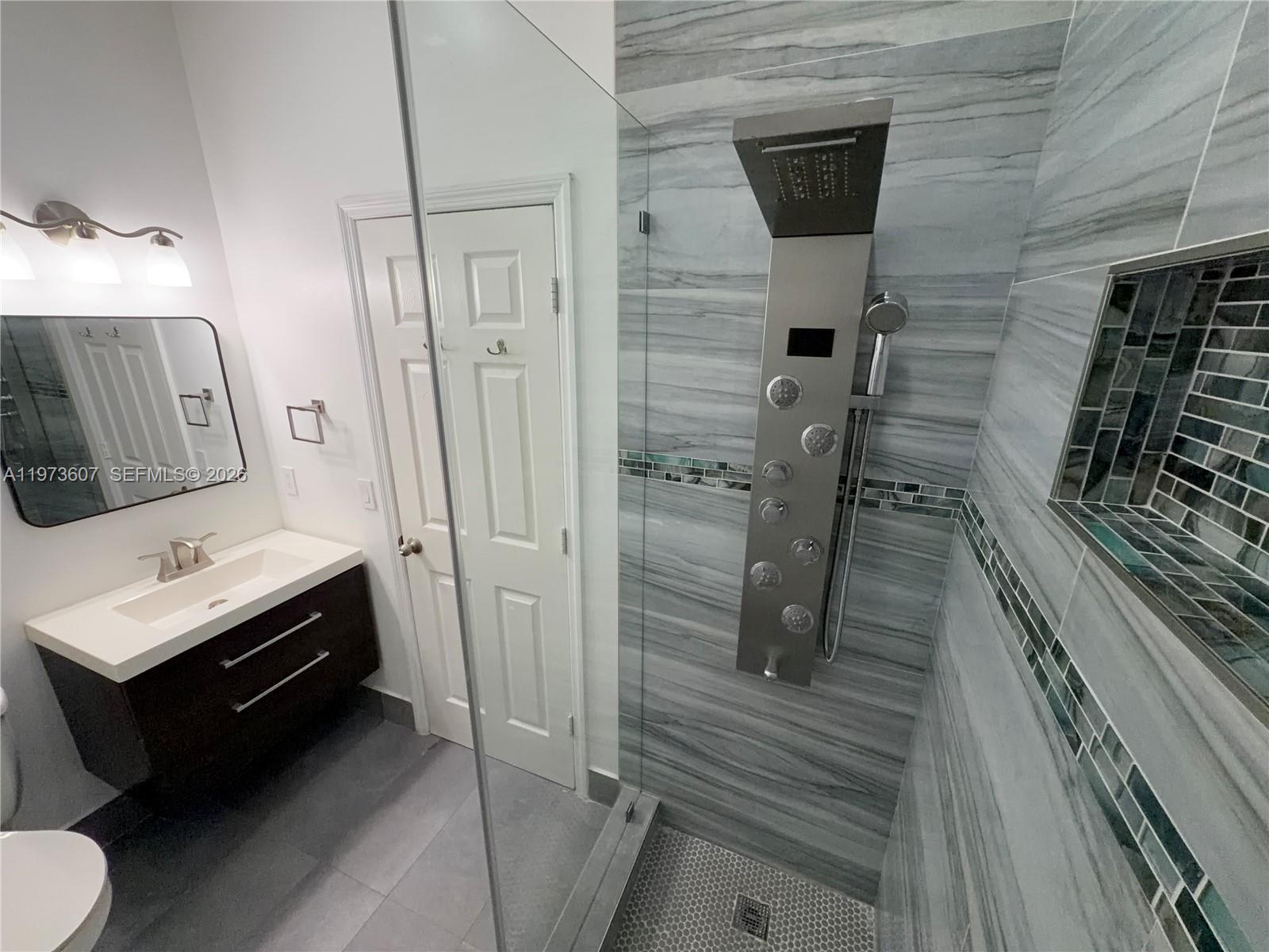 COURTS AT TUSCANY - Residential