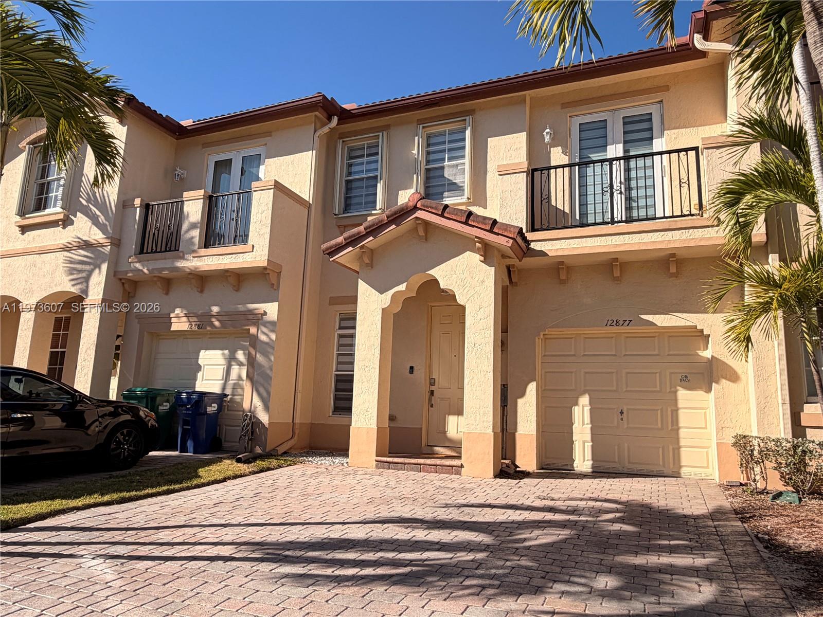 COURTS AT TUSCANY - Residential