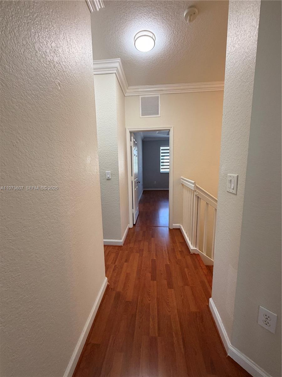 COURTS AT TUSCANY - Residential