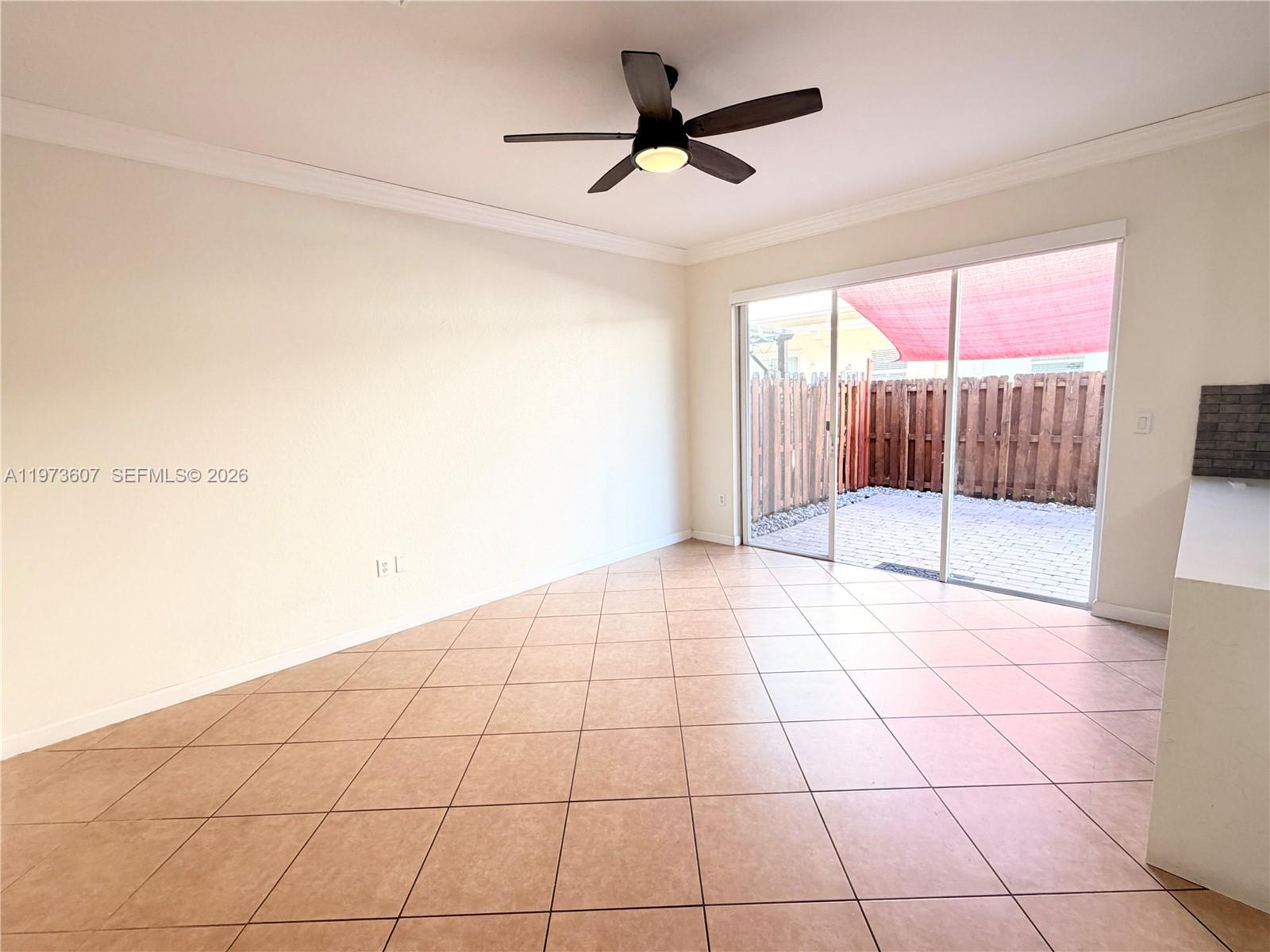 COURTS AT TUSCANY - Residential