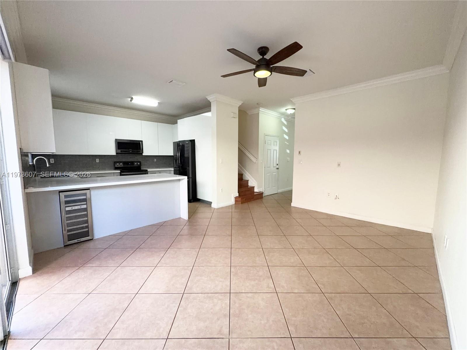 COURTS AT TUSCANY - Residential