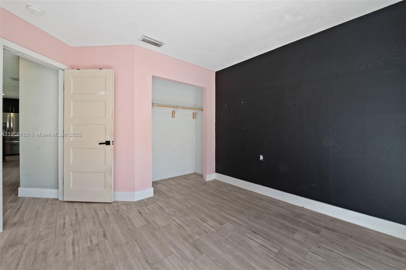 MOODY DRIVE ESTATES - Residential