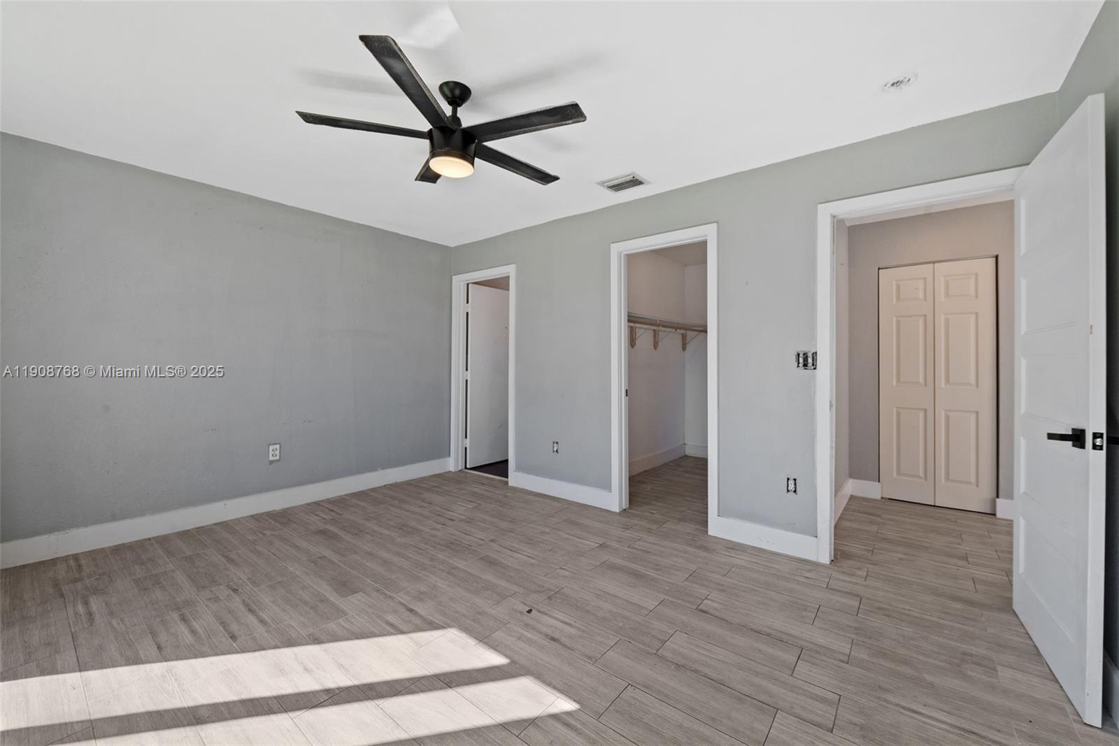 MOODY DRIVE ESTATES - Residential