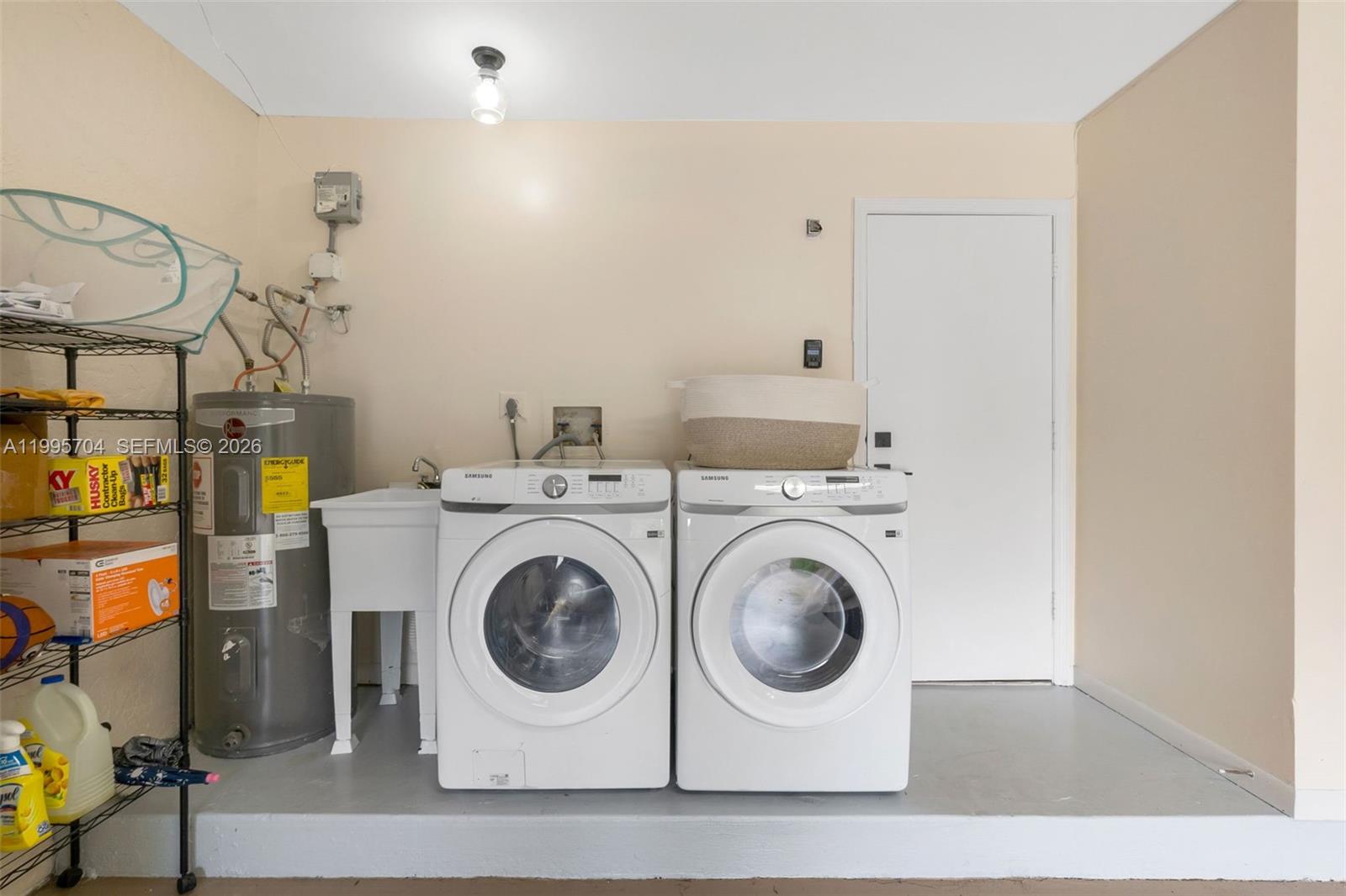 MNR FOREST 3 - Residential Lease