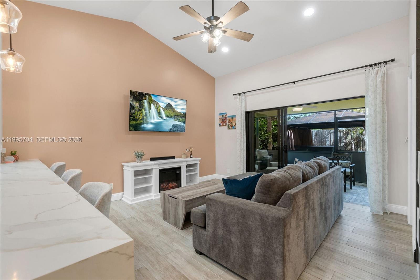 MNR FOREST 3 - Residential Lease