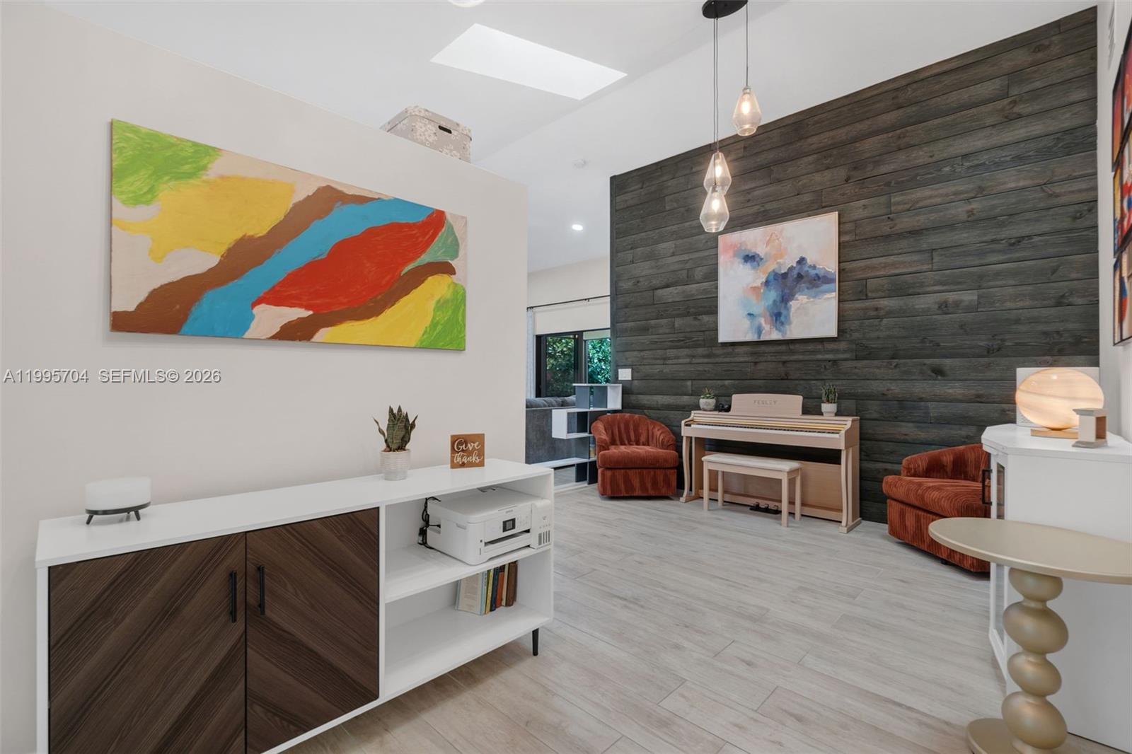 MNR FOREST 3 - Residential Lease