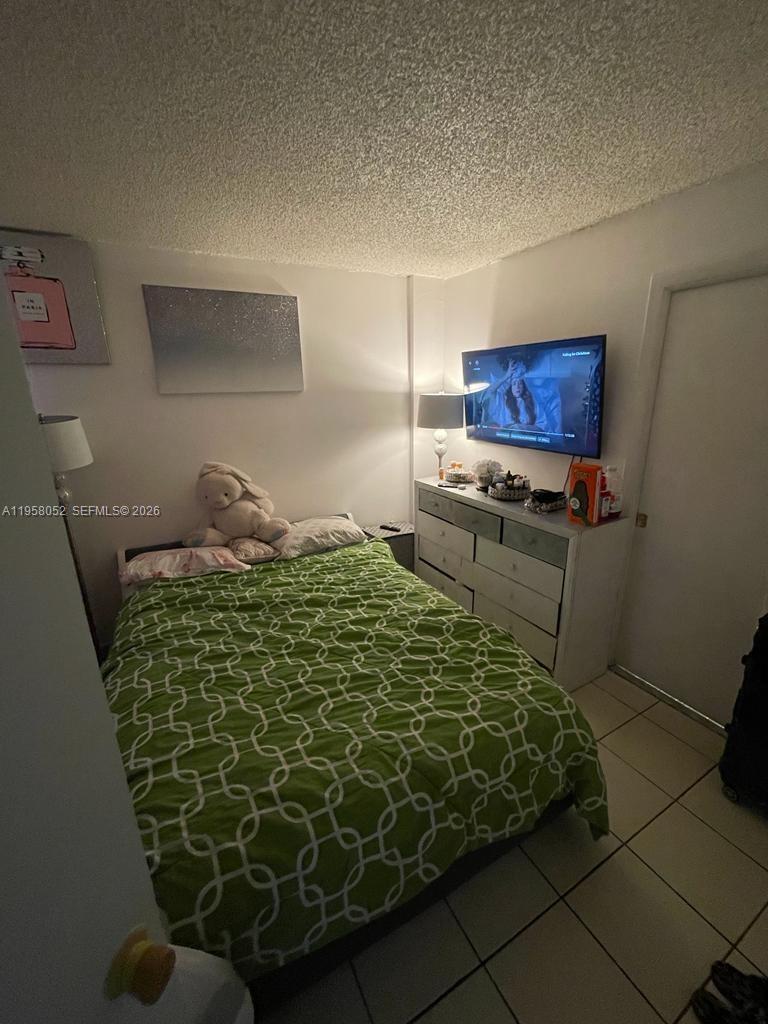 POINT SOUTH CONDO - Residential Lease