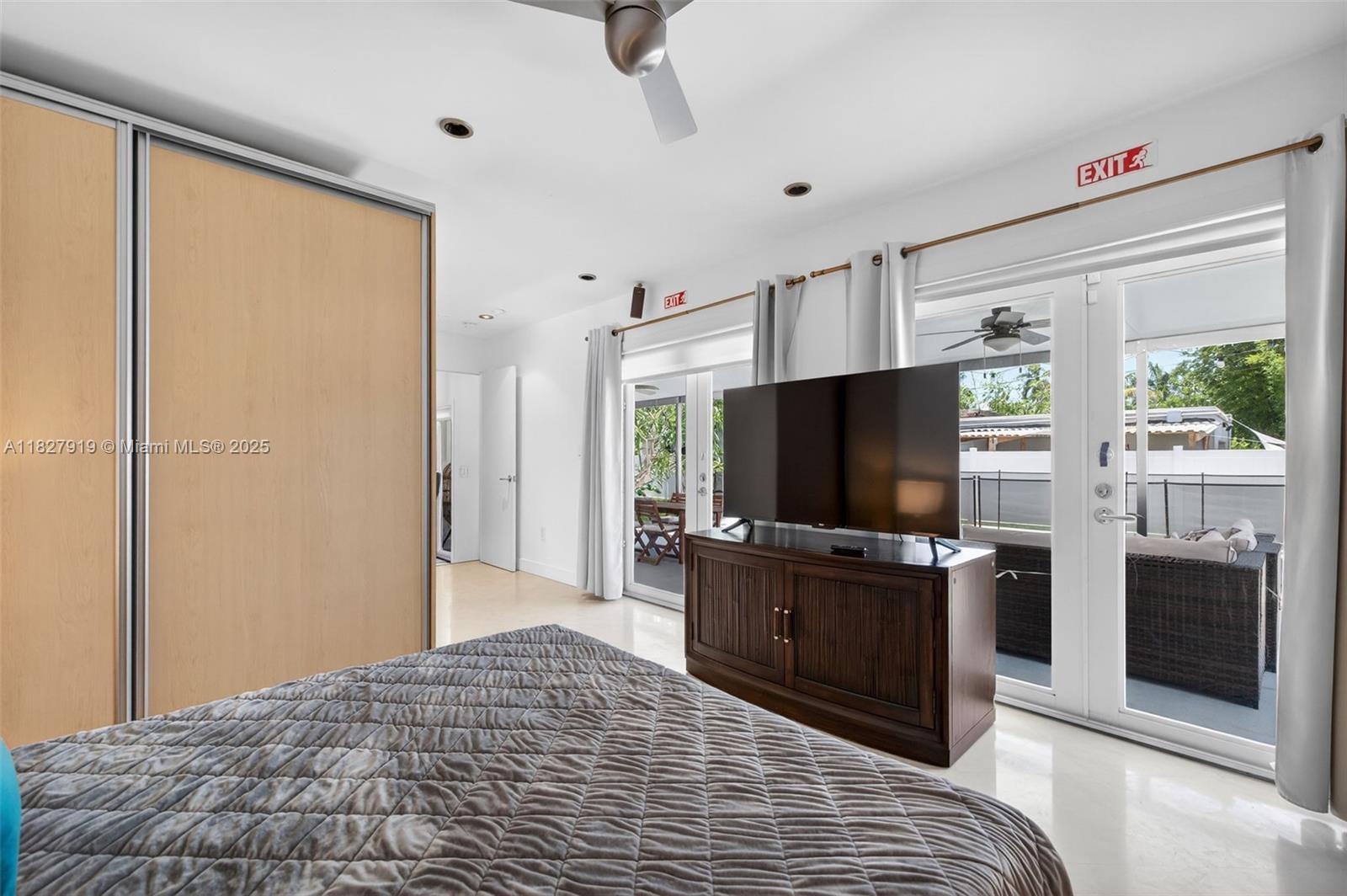 SUNSET TRAILS NO 4 - Residential Lease