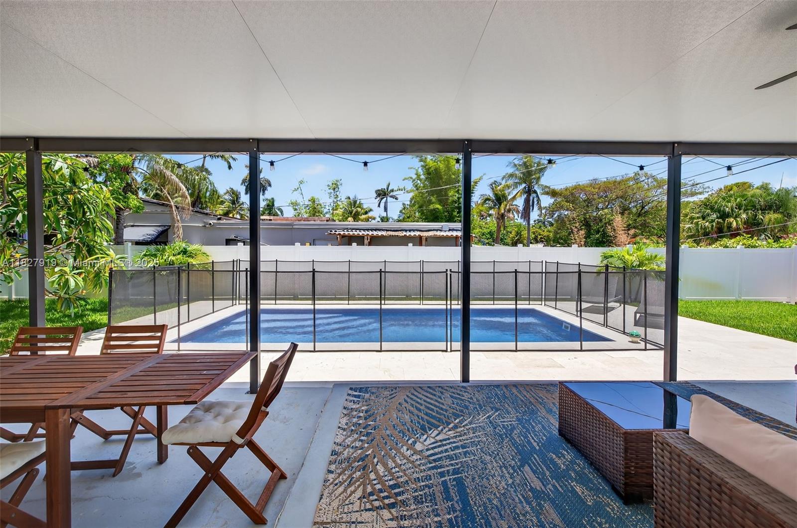 SUNSET TRAILS NO 4 - Residential Lease