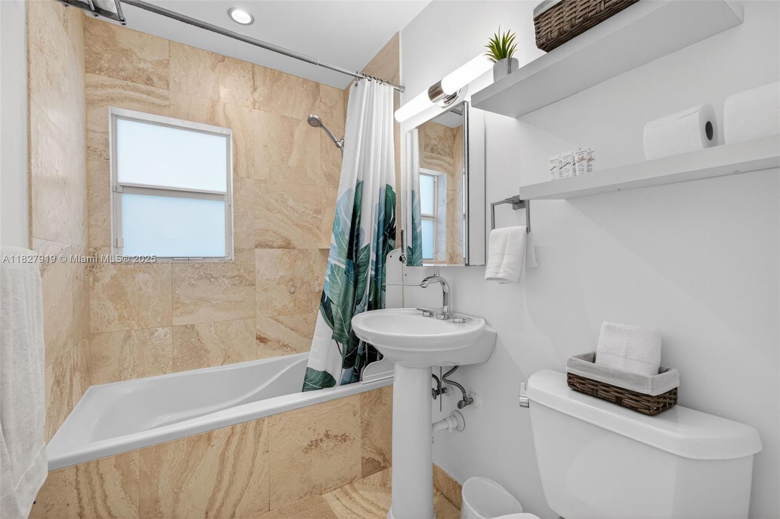 SUNSET TRAILS NO 4 - Residential Lease