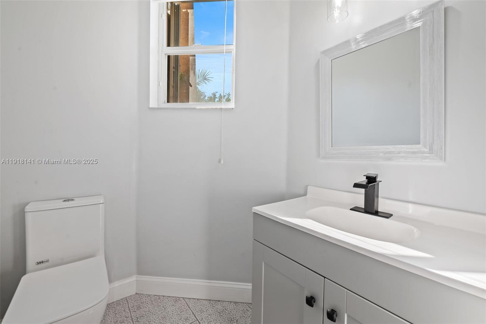 PEMBROKE ISLES V - Residential Lease